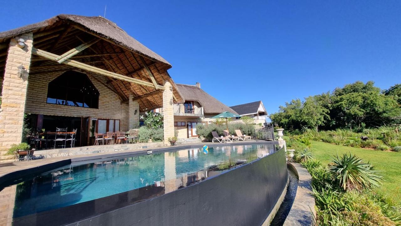 Inkungu Lodge Champagne Valley Bagian luar foto