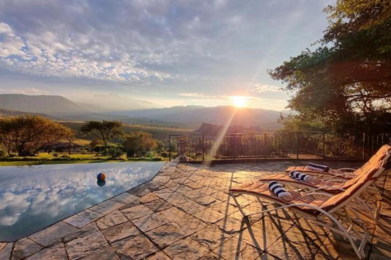 Inkungu Lodge Champagne Valley Bagian luar foto