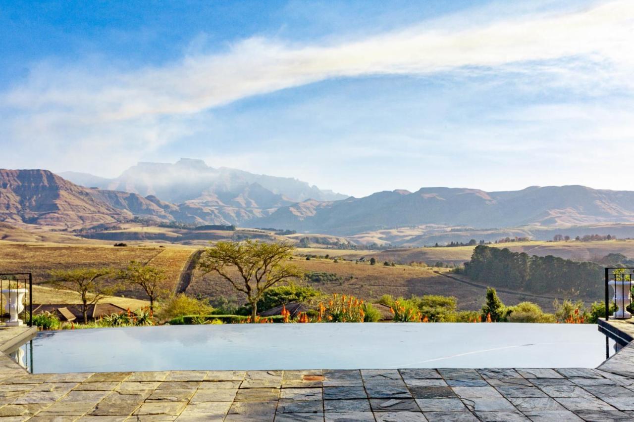 Inkungu Lodge Champagne Valley Bagian luar foto
