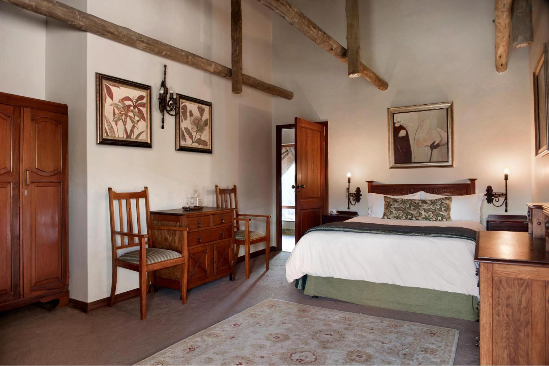 Inkungu Lodge Champagne Valley Bagian luar foto