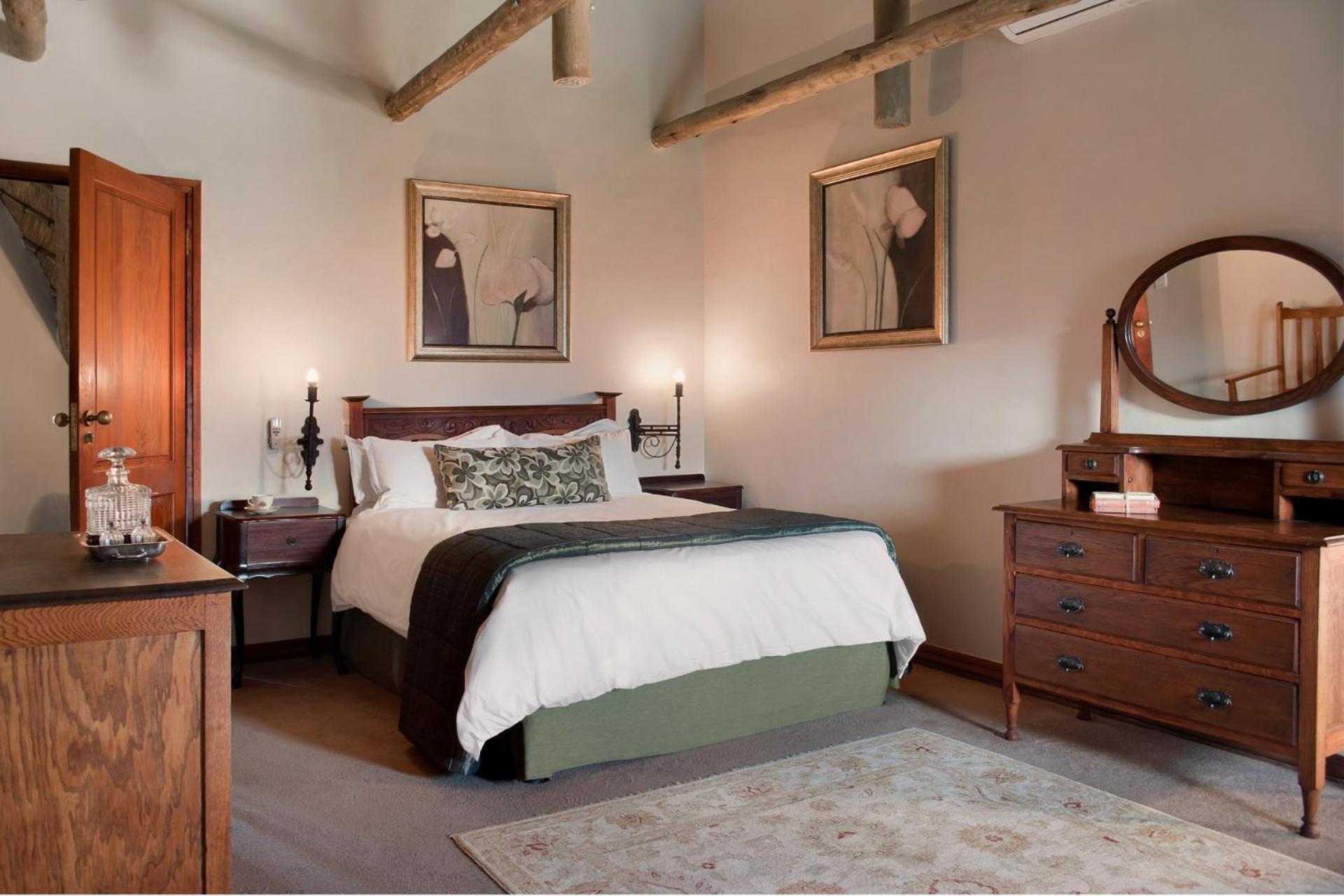 Inkungu Lodge Champagne Valley Bagian luar foto