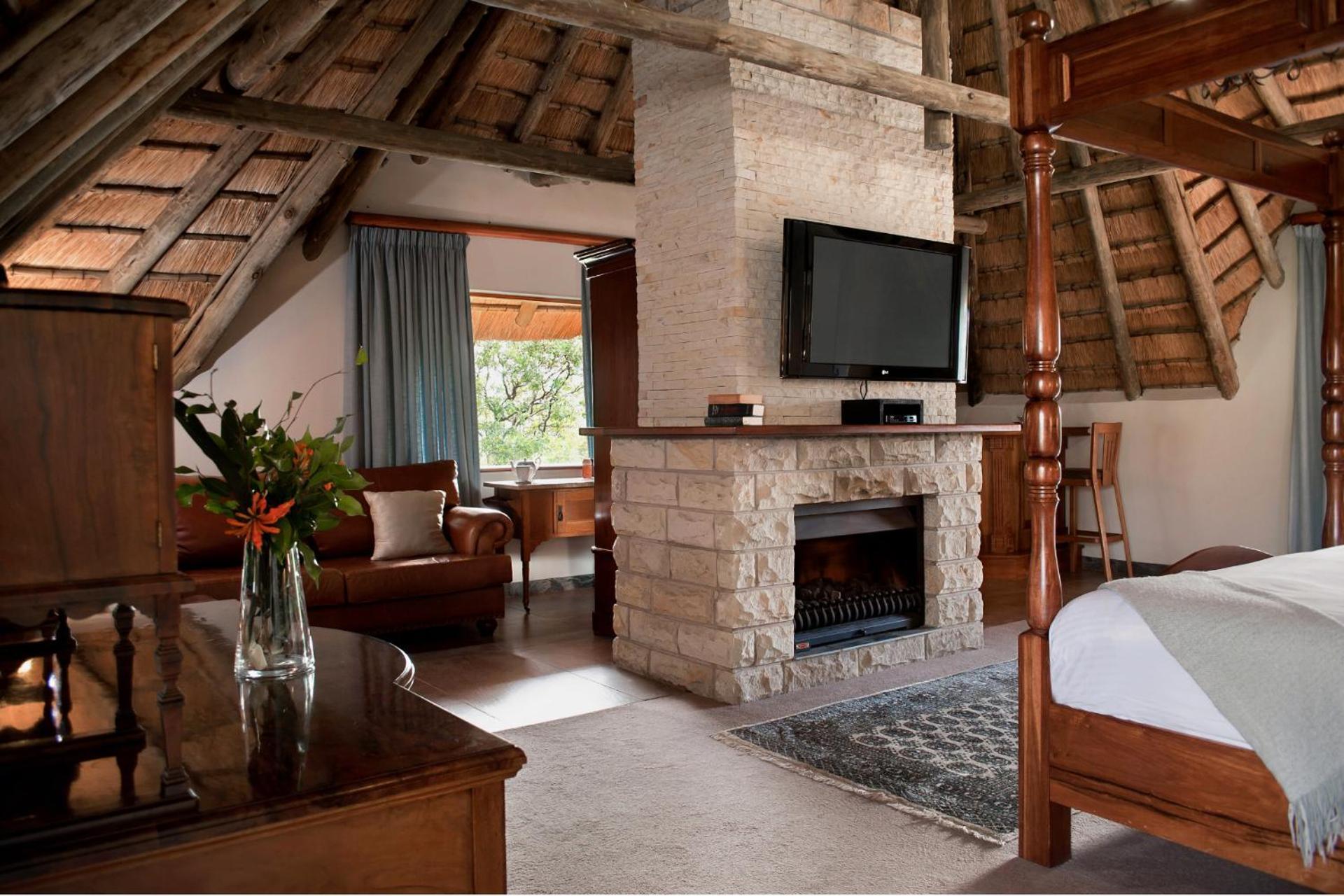 Inkungu Lodge Champagne Valley Bagian luar foto